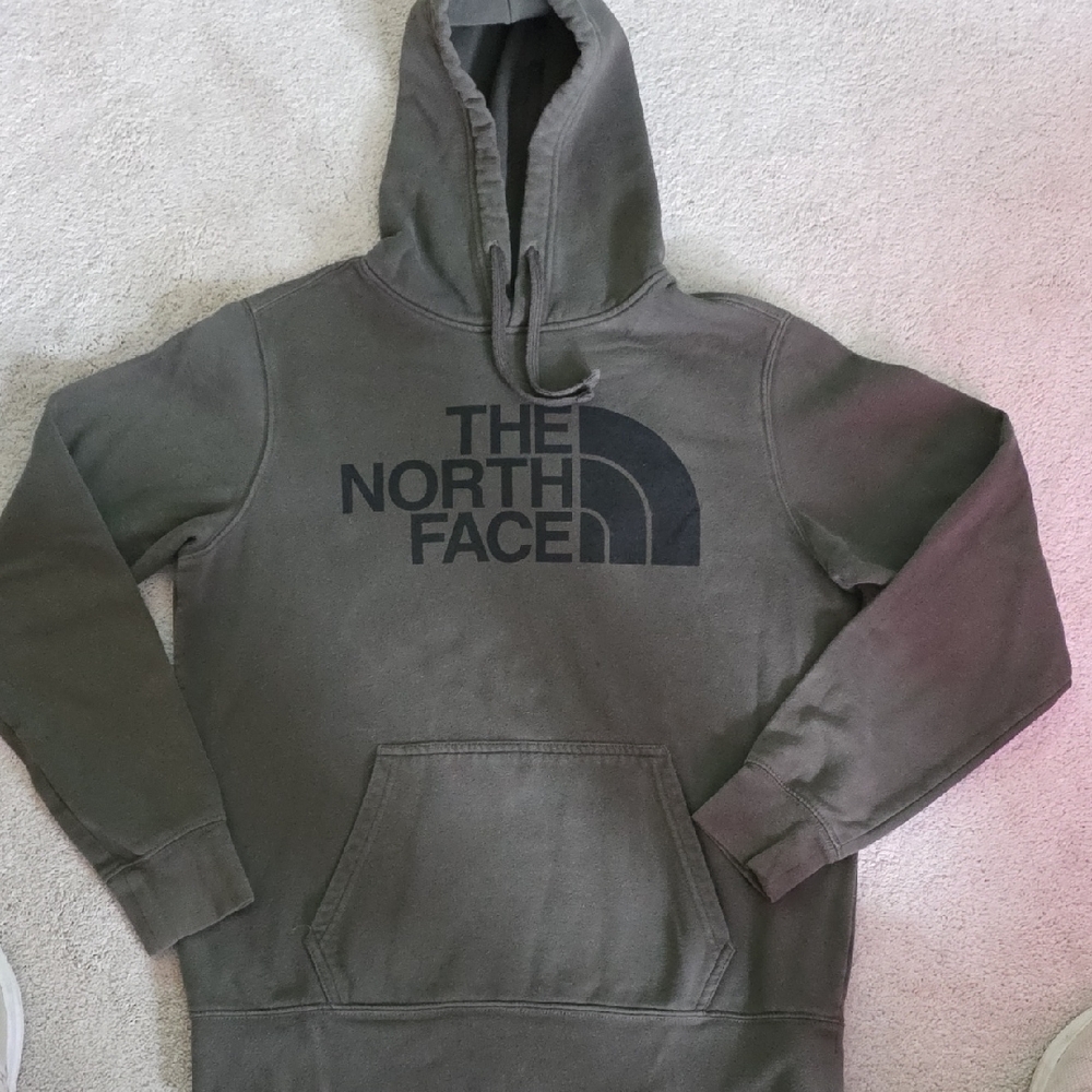 The North Face Men's Dark Green Hoodie